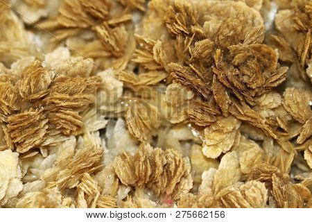 The Mineral Barite Is Pink, Gray, White, Yellow, Blue Or Colorless. Baryte Or Barite Is A Very Commo