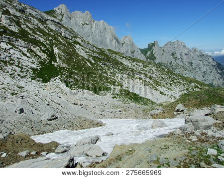 View To The Peaks Fahlenalp Over The Fahlensee Lake In The Mountain Mass Alpstein - Canton Of Appenz