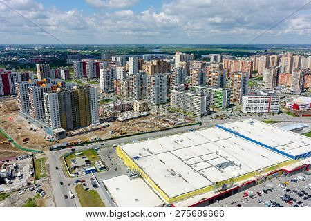 Tyumen, Russia - June 13, 2017: Aerial View Onto Zeleniy Bereg Shopping Center And European Resident