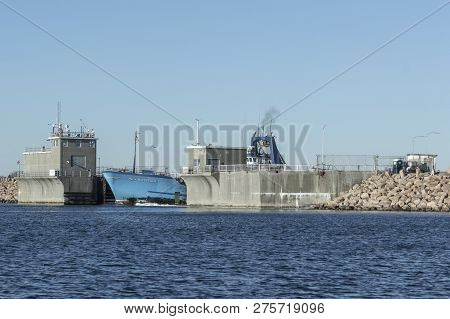 New Bedford, Massachusetts, Usa - December 26, 2018: Bow Of Commercial Fishing Boat Sea Watcher I Em