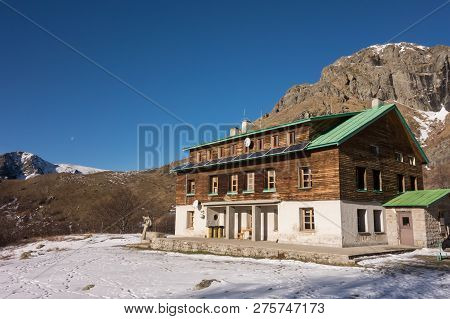 Mountain Hut Near Raisko Praskalo Waterfall And Botev Peak. Central Balkan National Park, Stara Plan
