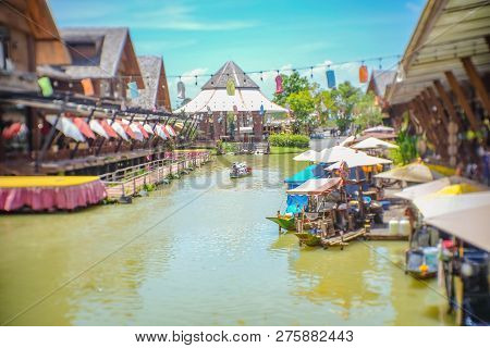 Pattaya Floating Market In Chonburi City Thailand On Holiday.pattaya Floating Market Is The Famous F
