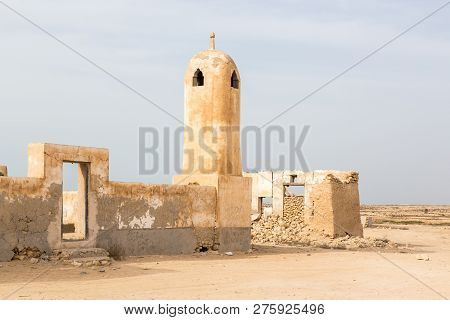 Ruined Ancient Old Arab Pearling And Fishing Town Al Jumail, Qatar. The Desert At Coast Of Persian G