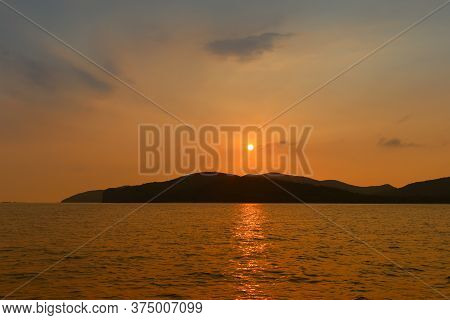 Sunset Sea View In Thailand,chong Samaesarn Is A Popular Tourist Destination.
