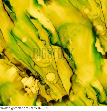 Seamless Acrylic Pattern. Alcohol  Ink Texture. Forest Colors New Shibori Design. Organic Colors Mar