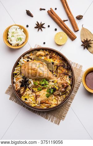 Chicken Biryani With Yogurt Dip - Popular Indian / Pakistani Non Vegetarian Food