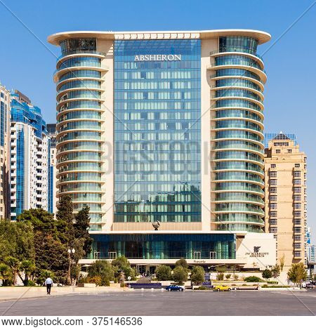 Baku, Azerbaijan - September 14, 2016: Jw Marriott Absheron Baku Is A Luxury 5 Star Hotel In The Cen