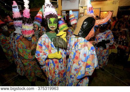 Cairu, Bahia / Brazil - November 14, 2013: Members Of The Caretas De Cairu Culture Group Are Seen Du