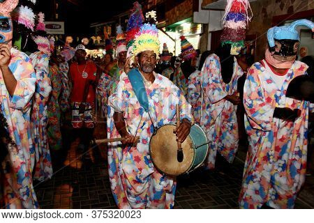 Cairu, Bahia / Brazil - November 14, 2013: Members Of The Caretas De Cairu Culture Group Are Seen Du