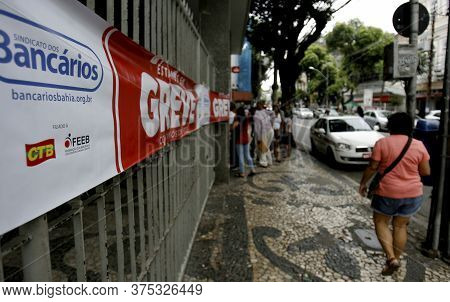 Salvador, Bahia / Brazil - September 22, 2016: Banking Strike Informative Poster Is Seen At Bradesco