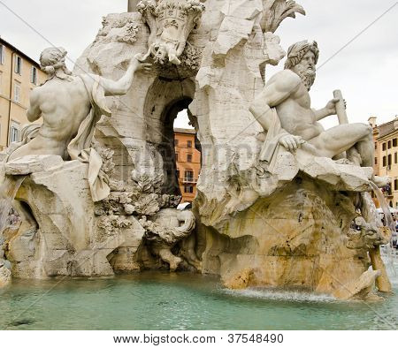 Fontana Dei Quattro Fiumi, Piazza Navona, Rom, Italien