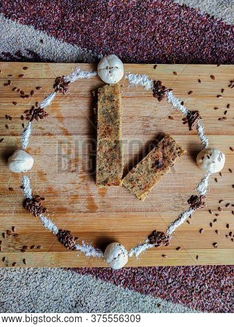 Delicious Paratha Stick In Format Of Analog Clock