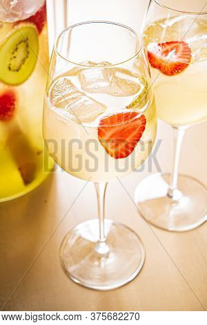 summr lemonade with kiwi fruits and strawberries