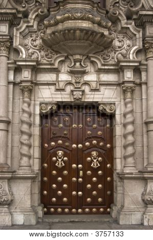 Cattedrale di Lima. Porta.