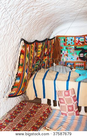 Casa troglodita no deserto do Saara da África