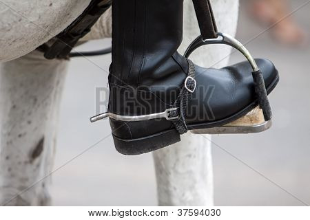 Стремя и загрузки