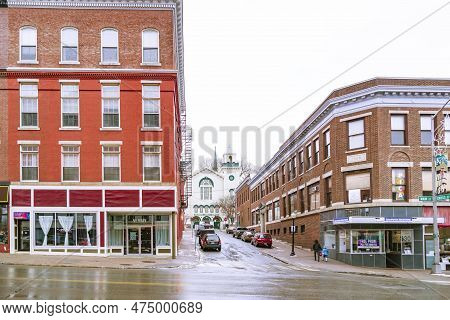 Bangor, Me - Usa - January 10, 2016: Tview Of The Main Street. Example Of Art Deco Architecture.in B