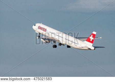 Zurich, Switzerland, January 2, 2023 Swiss International Airlines Airbus A321-111 Aircraft Takeoff F
