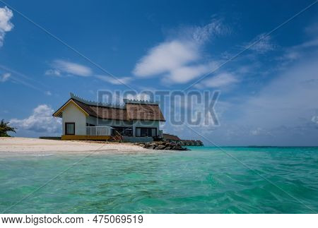 Overwater Villas At Daytime. Crossroads Maldives, Saii Lagoon Hotel. July 2021
