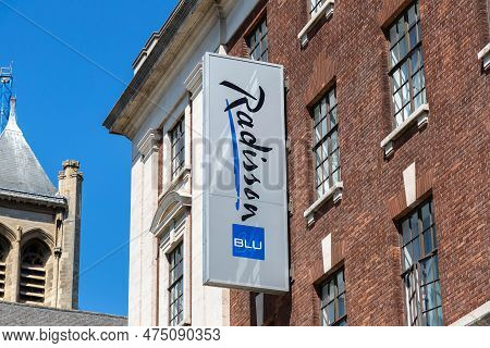 Leeds, Uk - June 16, 2022: Radisson Blu Hotel Sign On Tha Hotel Facade In A Sunny Summer Day In Leed