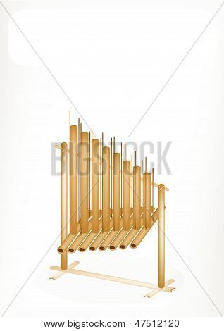 Um Musical Angklung com uma bandeira branca