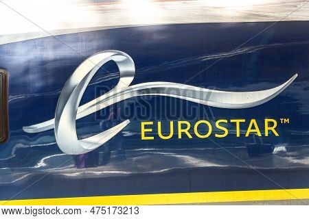 London, Uk - June 17, 2022: Eurostar Logo On A Eurostar High Speed Bullet Train At St. Pancras Stati