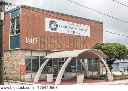 Dekalb County, Ga Usa - 07 07 20: Dekalb County Code Enforcement Division Building Exterior