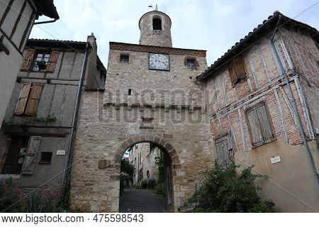 Cordes-sur-ciel, The Beautiful Village In Occitania, France