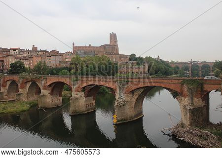 Panoramic View Of Pont Vieux (old Bridge), Cathedral Sainte-cécile And Old Town In Albi, France