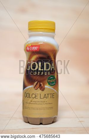 Kaliwungu, Indonesia - 02 May 2023: Golda Coffe Close Up With Blurry Background