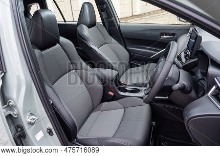 Toyota Corolla Cross 2023 Front Seat