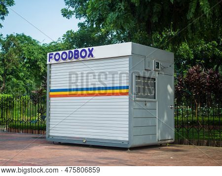 Rizal Park, Manila, Philippines July 2, 2014: One Of The Stores Called Food Box At The Rizal Park In