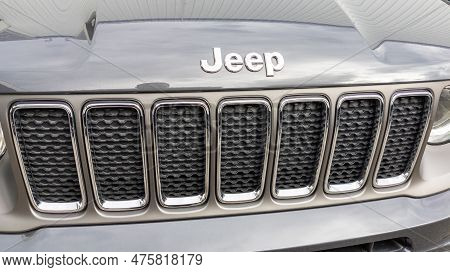 Bordeaux , Aquitaine  France - 05 01 2023 : Jeep Cherokee Mid-size Suv Logo Brand And Text Sign Fron