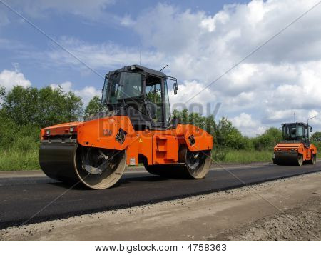 ロード ローラーは高速道路になります