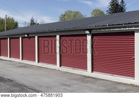Self Storage And Mini Storage Garage Units. Personal Warehouse Lockers Provide Safe And Secure Stora