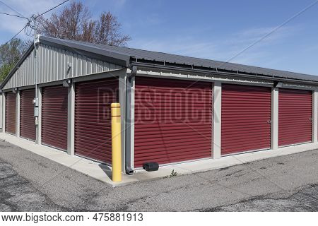Self Storage And Mini Storage Garage Units. Personal Warehouse Lockers Provide Safe And Secure Stora
