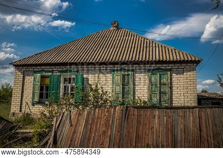 War In Ukraine, Village Of Yampil, Donetsk Oblast In Ukraine- 05 May 2023