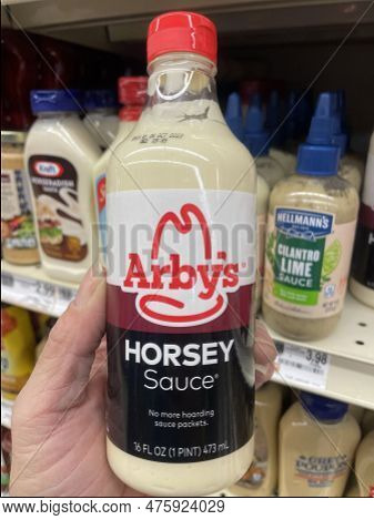 Grovetown, Ga Usa - 03 14 23: Grocery Store Arbys Horsey Sauce