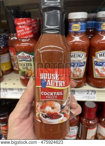 Grovetown, Ga Usa - 03 14 23: Grocery Store House Of Autry Cocktail Sauce