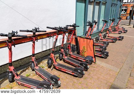 Oxford, Uk - June 11, 2022: Shared Electric Scooters For Rent By The Voi Company In A Street In Oxfo