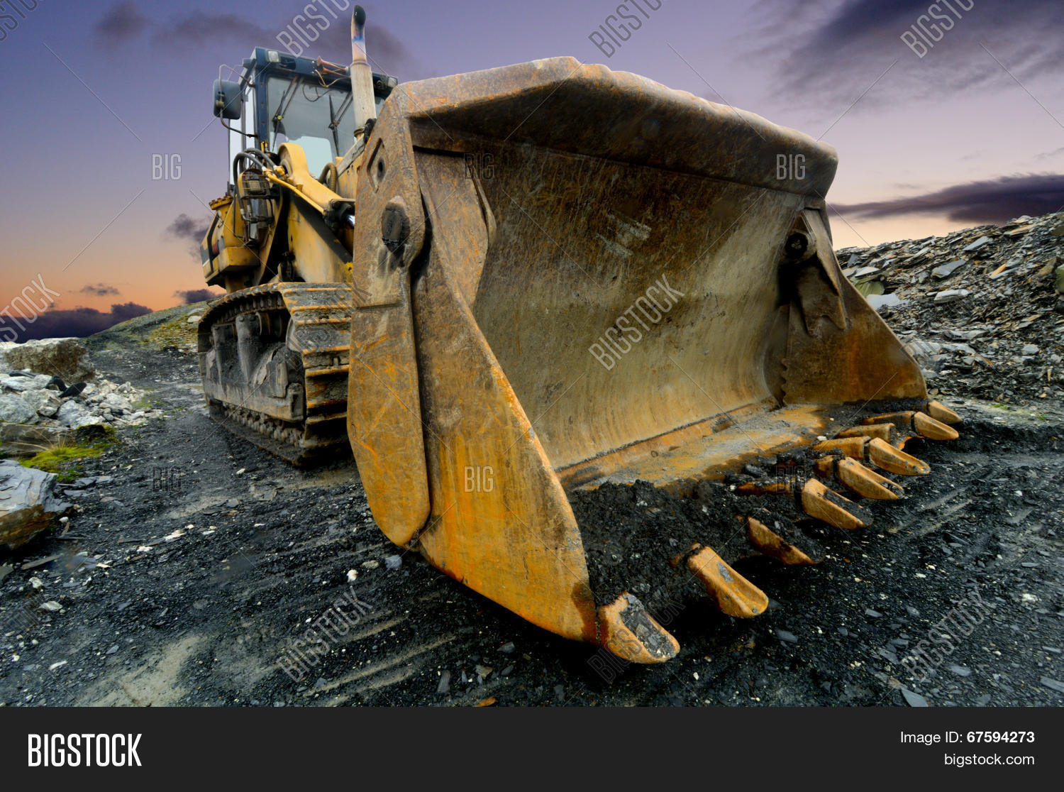 Quarry Shovel Image & Photo (Free Trial) Bigstock