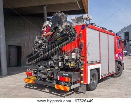 Fire Truck With Crane