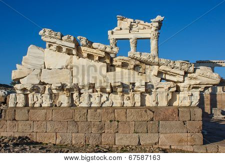 Ruined Fronton