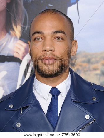 LOS ANGELES - NOV 19:  Kendrick Sampson arrives to the 