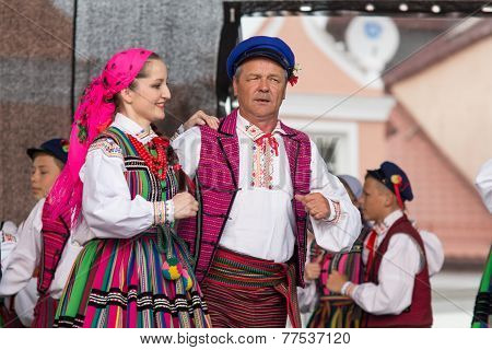 Folk Dancers From City Of Lowicz And Traditional Costumes, Poland