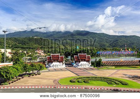 Royal Flora Ratchaphruek - Biggest Park in Chiang Mai