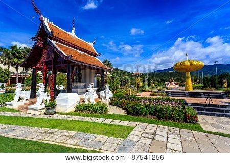 Royal Flora Ratchaphruek - Biggest Park in Chiang Mai