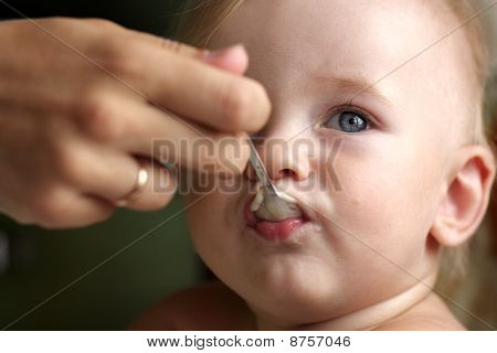 Fodring af Baby