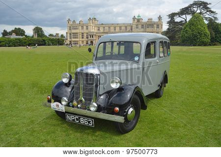 Classic Jowett Bradford Van