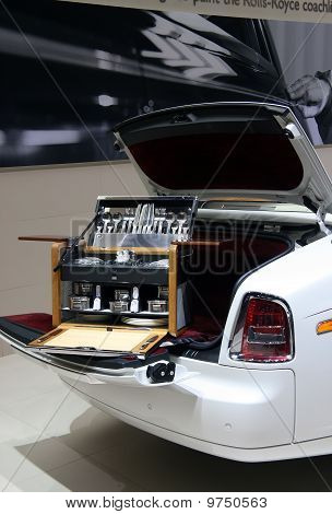Cesto da Picnic Rolls-Royce al Salone di Parigi